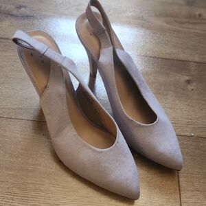 NWOT Light Purple Slingback Heels